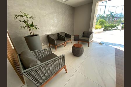 Apartamento para alugar com 70m², 2 quartos e 1 vagaHall Social