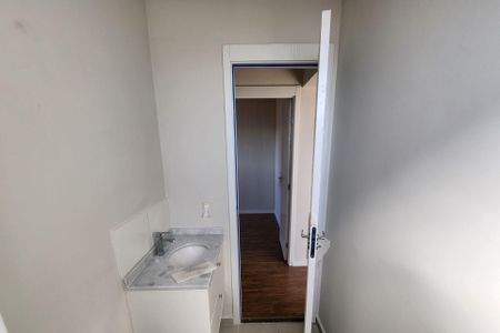 Apartamento para alugar com 53m², 2 quartos e 1 vaga Apartamento para alugar com 53m², 2 quartos e 1 vagaBanheiro