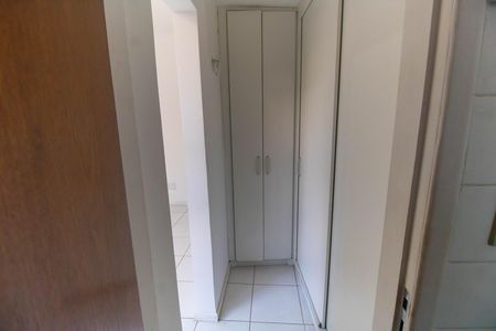 Closet da suíte de apartamento para alugar com 1 quarto, 55m² em Icaraí, Niterói