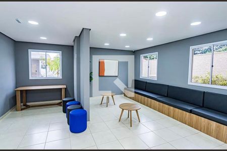 Apartamento para alugar com 38m², 2 quartos e sem vagaÁrea comum - Salão de festas