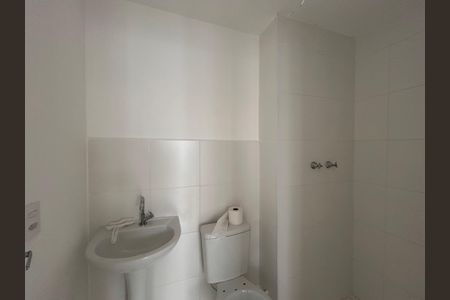 Apartamento para alugar com 38m², 2 quartos e sem vagaBanheiro