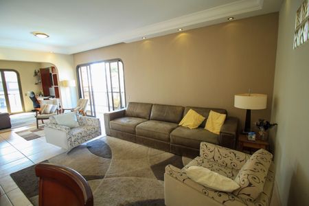 Apartamento à venda com 175m², 3 quartos e 3 vagasSala