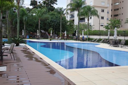 Apartamento para alugar com 326m², 6 quartos e 4 vagasÁrea comum