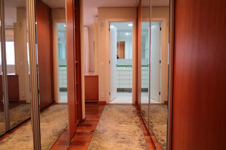 Apartamento para alugar com 326m², 6 quartos e 4 vagasSuíte