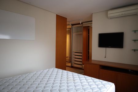 Apartamento para alugar com 326m², 6 quartos e 4 vagasSuíte 3