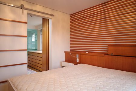 Apartamento para alugar com 326m², 6 quartos e 4 vagasSuíte