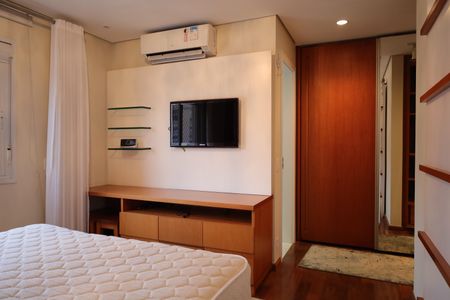 Apartamento para alugar com 326m², 6 quartos e 4 vagasSuíte