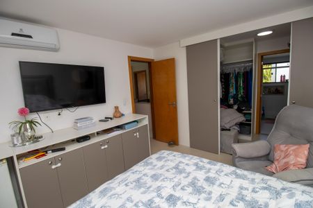 Casa de condomínio à venda com 130m², 3 quartos e 2 vagas Casa de condomínio à venda com 130m², 3 quartos e 2 vagasQuarto 2