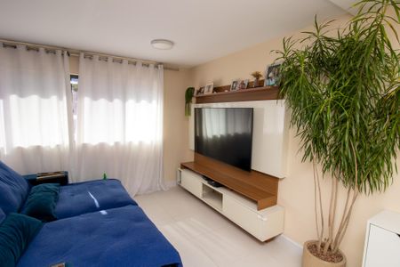 Casa de condomínio à venda com 130m², 3 quartos e 2 vagas Casa de condomínio à venda com 130m², 3 quartos e 2 vagasSala