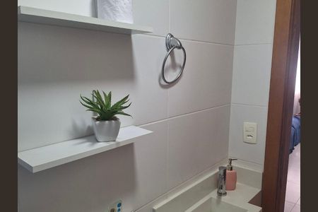 Casa de condomínio à venda com 130m², 3 quartos e 2 vagas Casa de condomínio à venda com 130m², 3 quartos e 2 vagasLavabo