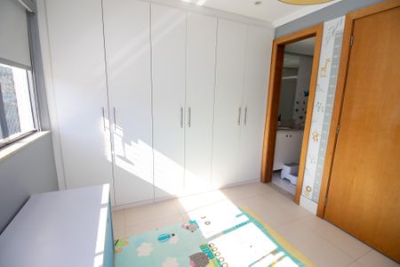 Casa de condomínio à venda com 130m², 3 quartos e 2 vagas Casa de condomínio à venda com 130m², 3 quartos e 2 vagasQuarto 1