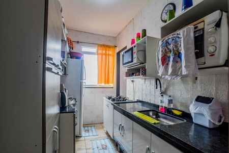 Apartamento à venda com 56m², 2 quartos e 1 vaga Apartamento à venda com 56m², 2 quartos e 1 vagaCozinha e Área de Serviço