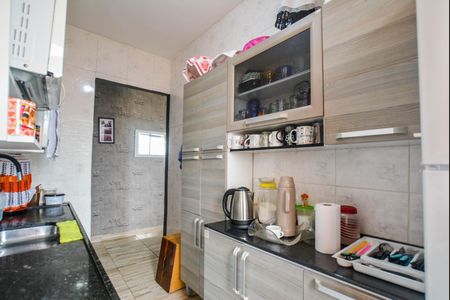 Apartamento à venda com 56m², 2 quartos e 1 vaga Apartamento à venda com 56m², 2 quartos e 1 vagaCozinha e Área de Serviço