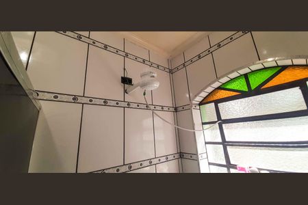 Casa à venda com 350m², 3 quartos e 20 vagas Casa à venda com 350m², 3 quartos e 20 vagasBanheiro Social