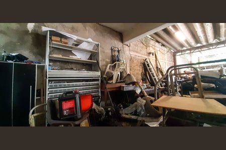 Casa à venda com 350m², 3 quartos e 20 vagas Casa à venda com 350m², 3 quartos e 20 vagasÁrea comum