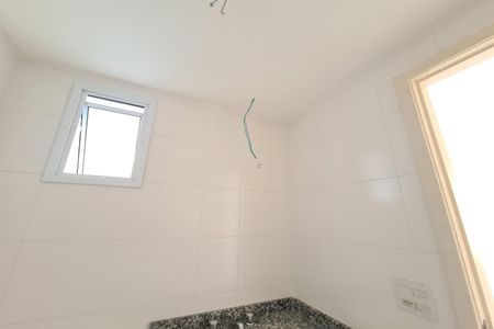 Apartamento à venda com 76m², 3 quartos e 2 vagasBanheiro da Suíte
