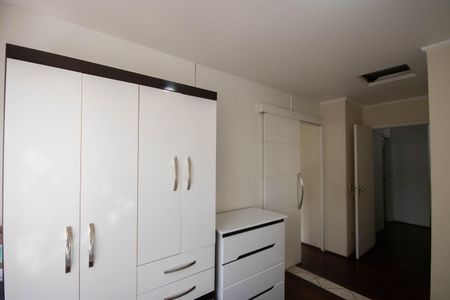 Casa para alugar com 264m², 4 quartos e 3 vagasSuíte 2