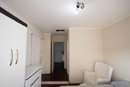 Casa para alugar com 264m², 4 quartos e 3 vagasSuíte 2