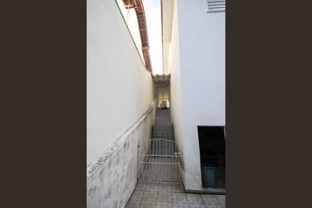 Casa para alugar com 264m², 4 quartos e 3 vagasEscada Externa