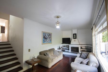 Casa para alugar com 264m², 4 quartos e 3 vagasSala