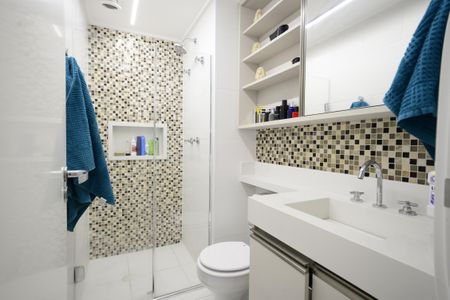 Apartamento para alugar com 61m², 2 quartos e 1 vagaSuíte