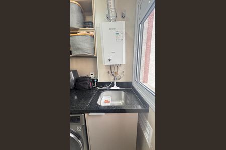 Apartamento à venda com 55m², 2 quartos e 1 vaga Apartamento à venda com 55m², 2 quartos e 1 vagaÁrea de Serviço