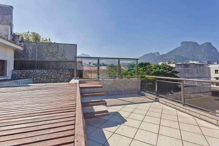 Apartamento à venda com 436m², 3 quartos e 4 vagas