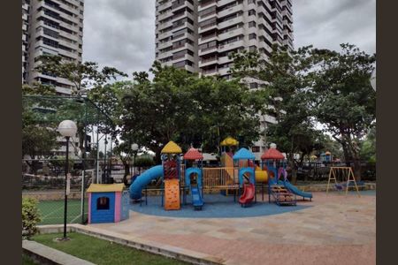 Apartamento à venda com 140m², 4 quartos e 2 vagas