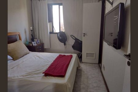 Apartamento à venda com 140m², 4 quartos e 2 vagas