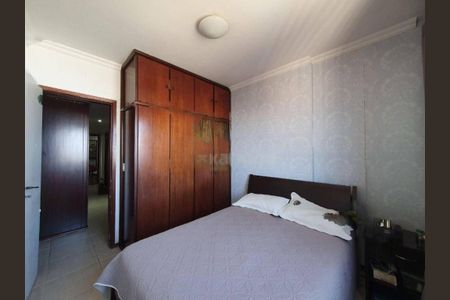 Apartamento à venda com 136m², 4 quartos e 2 vagas