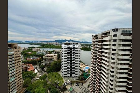 Apartamento à venda com 136m², 4 quartos e 2 vagas