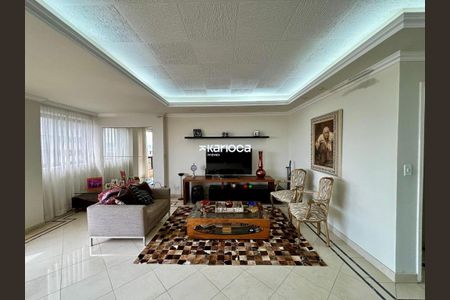 Apartamento à venda com 136m², 4 quartos e 2 vagas