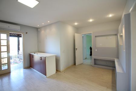 Casa de condomínio à venda com 350m², 5 quartos e 2 vagasQuarto 5 - Suíte