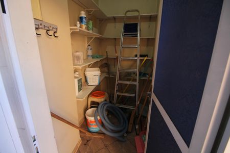 Casa de condomínio à venda com 350m², 5 quartos e 2 vagasDespensa