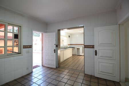 Casa de condomínio à venda com 350m², 5 quartos e 2 vagasCozinha - Copa