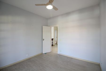 Casa de condomínio à venda com 350m², 5 quartos e 2 vagasQuarto 1