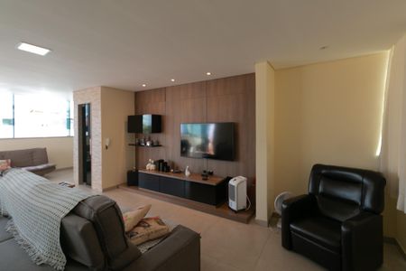 Apartamento à venda com 179m², 3 quartos e 3 vagasSala de TV
