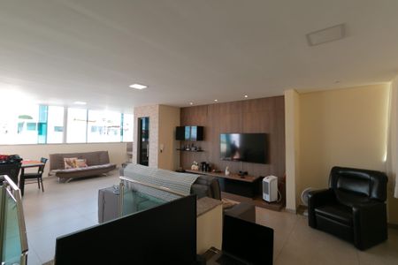 Apartamento à venda com 179m², 3 quartos e 3 vagasSala de TV