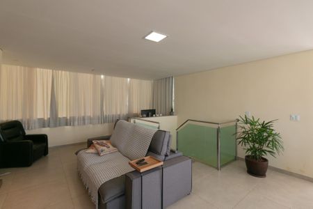 Apartamento à venda com 179m², 3 quartos e 3 vagasSala de TV