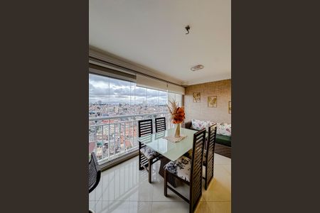 Apartamento à venda com 104m², 3 quartos e 2 vagasVaranda da Sala