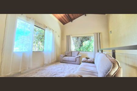 Casa de condomínio à venda com 100m², 2 quartos e 4 vagas Casa de condomínio à venda com 100m², 2 quartos e 4 vagasHall