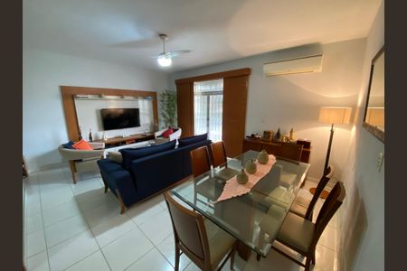 Apartamento à venda com 83m², 2 quartos e 2 vagasSala