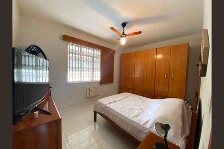 Apartamento à venda com 83m², 2 quartos e 2 vagasQuarto 2