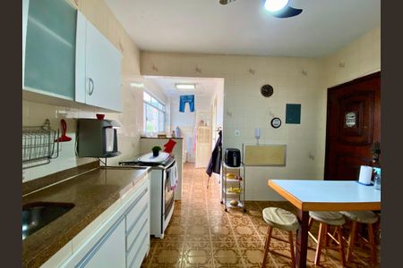 Apartamento à venda com 83m², 2 quartos e 2 vagasCozinha