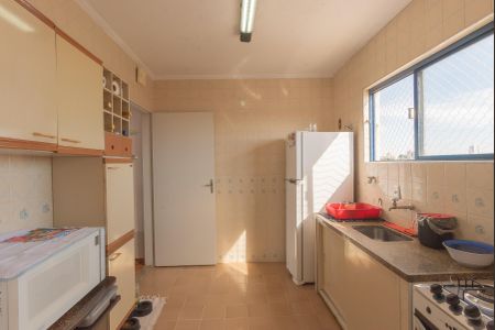 Apartamento à venda com 70m², 2 quartos e 1 vaga Apartamento à venda com 70m², 2 quartos e 1 vagaCozinha