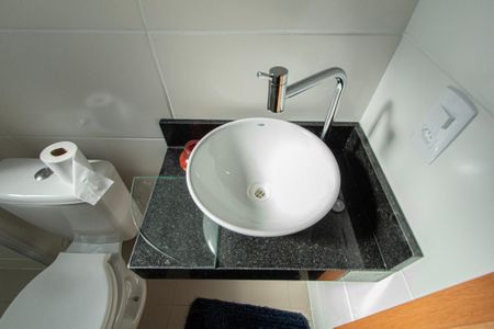 Apartamento para alugar com 43m², 2 quartos e 1 vaga Apartamento para alugar com 43m², 2 quartos e 1 vagaBanheiro