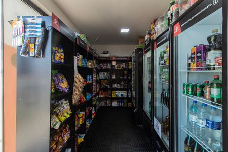 Apartamento para alugar com 43m², 2 quartos e 1 vaga Apartamento para alugar com 43m², 2 quartos e 1 vagaÁrea comum - Mini Mercado