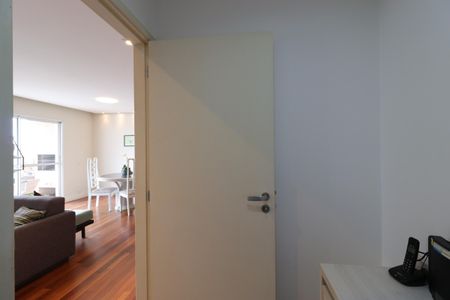 Apartamento à venda com 130m², 3 quartos e 3 vagasEscritório