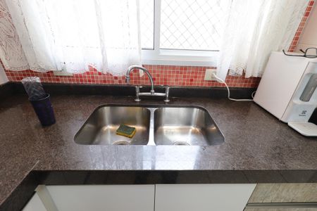 Apartamento à venda com 130m², 3 quartos e 3 vagasCozinha