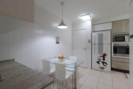 Apartamento à venda com 130m², 3 quartos e 3 vagasCozinha